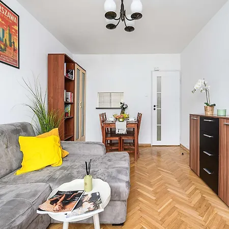 Апартаменти House In Landunvez Near Penfoul *